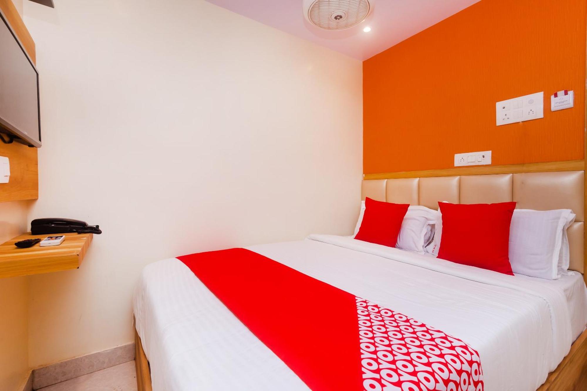 Hotel Sun City Near Saifee Hospital And Hn Reliance Hospital Mumbai Ngoại thất bức ảnh