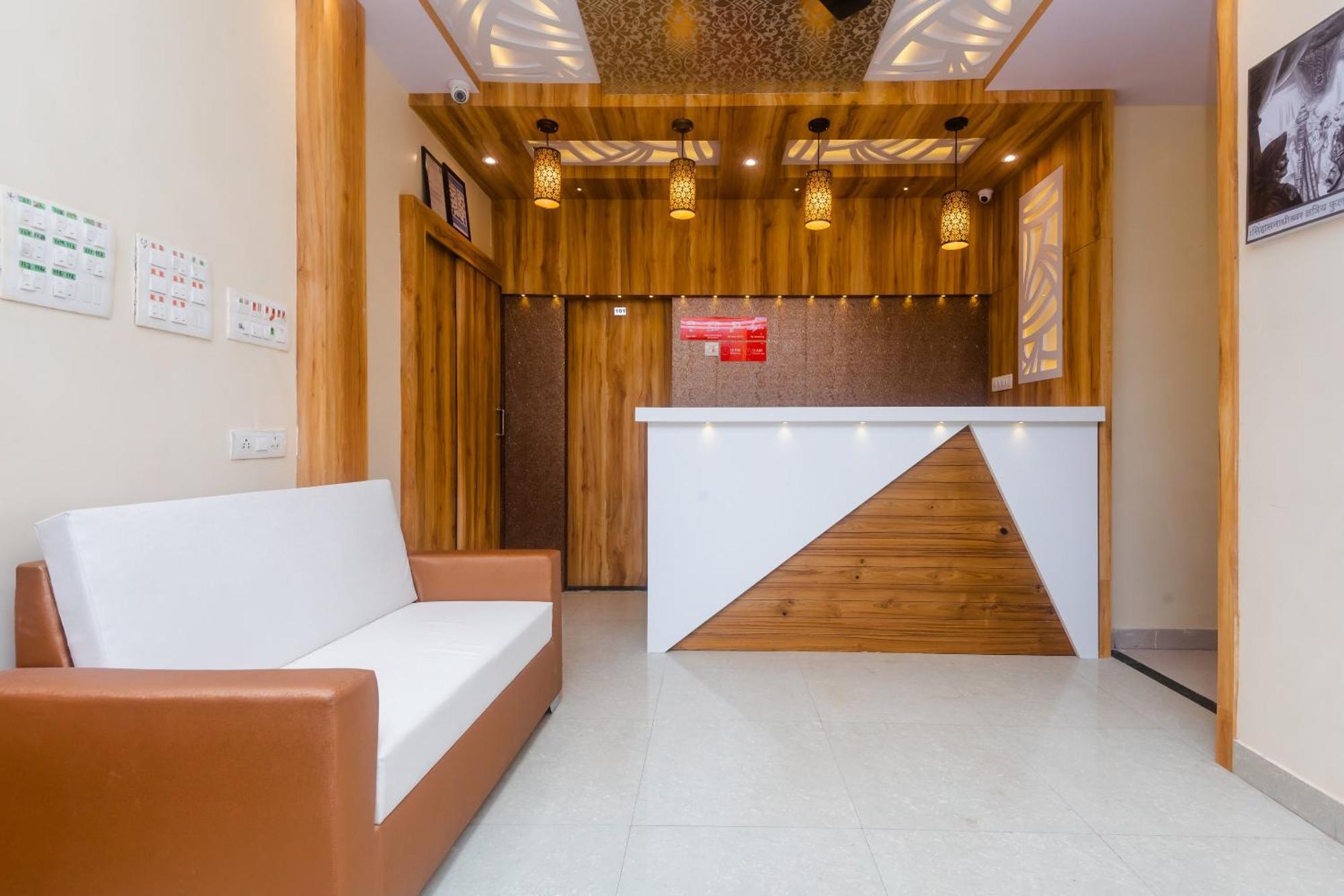 Hotel Sun City Near Saifee Hospital And Hn Reliance Hospital Mumbai Ngoại thất bức ảnh