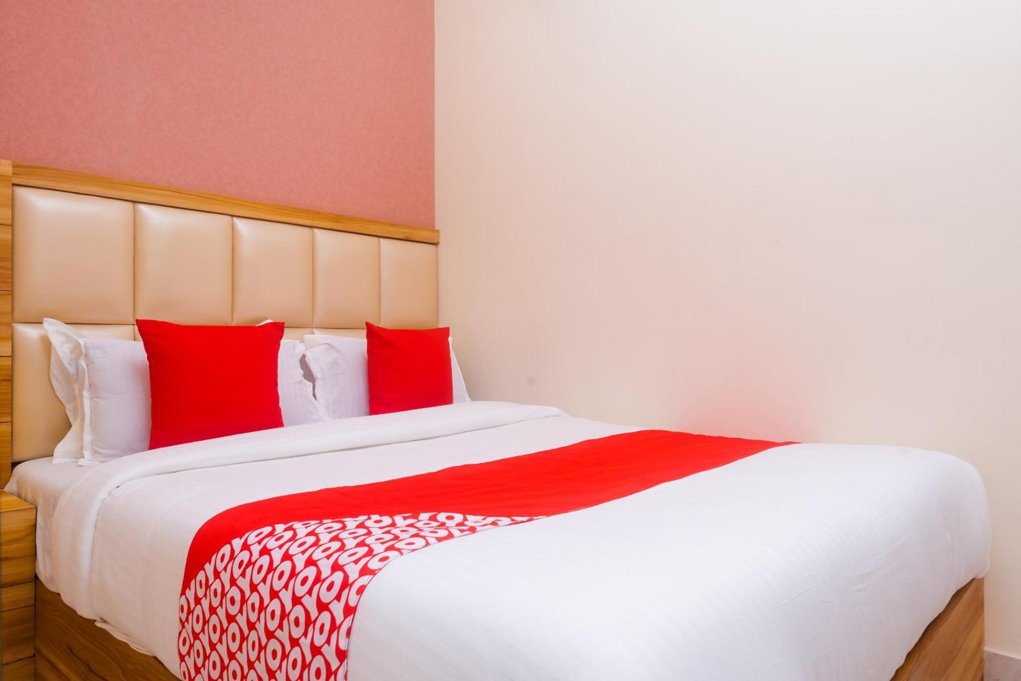 Hotel Sun City Near Saifee Hospital And Hn Reliance Hospital Mumbai Ngoại thất bức ảnh