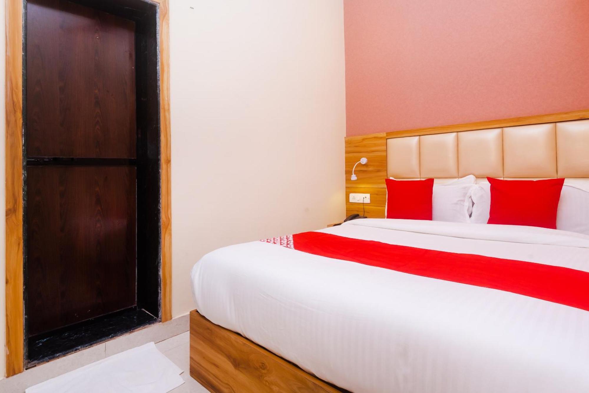 Hotel Sun City Near Saifee Hospital And Hn Reliance Hospital Mumbai Ngoại thất bức ảnh