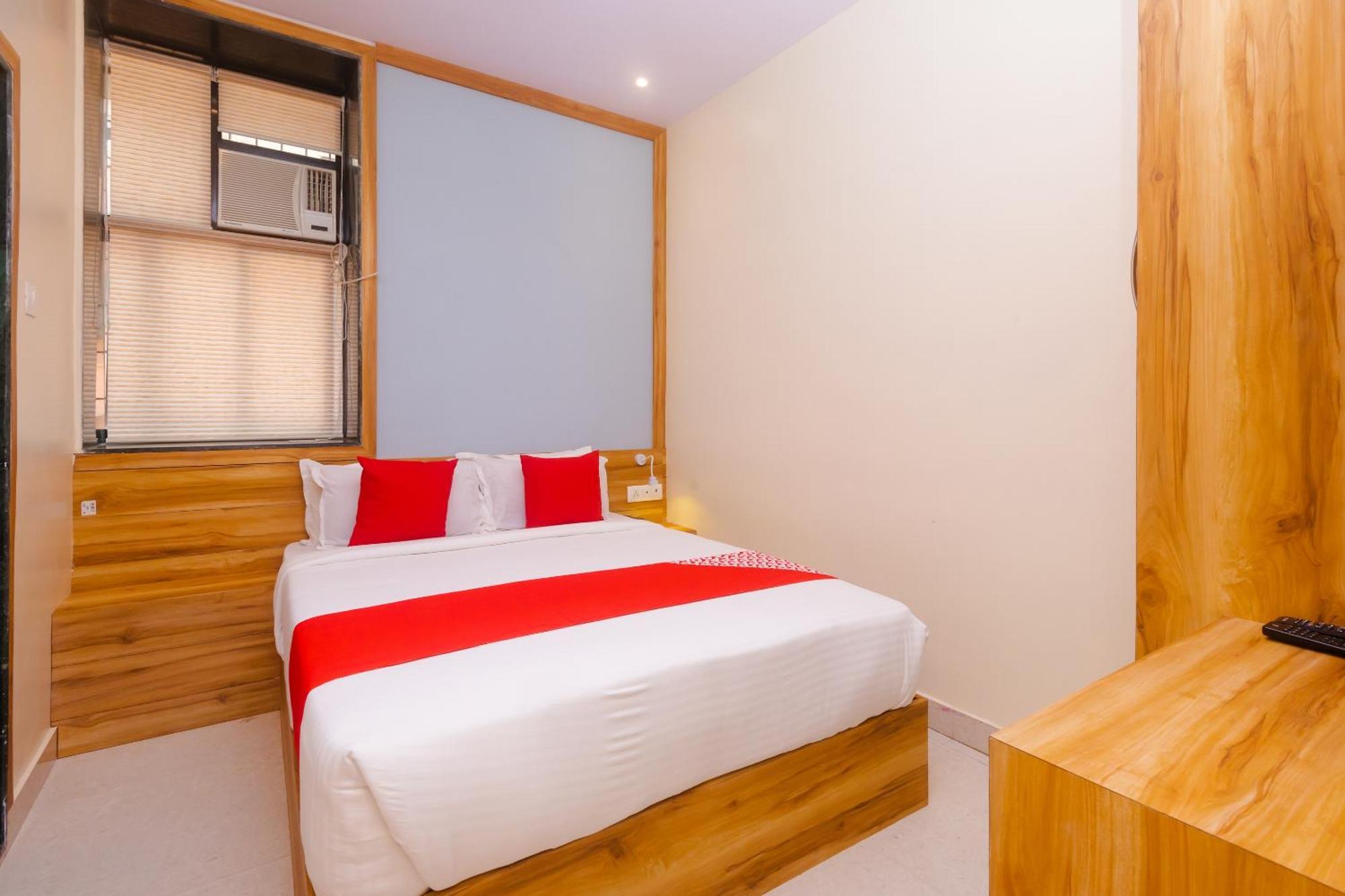 Hotel Sun City Near Saifee Hospital And Hn Reliance Hospital Mumbai Ngoại thất bức ảnh